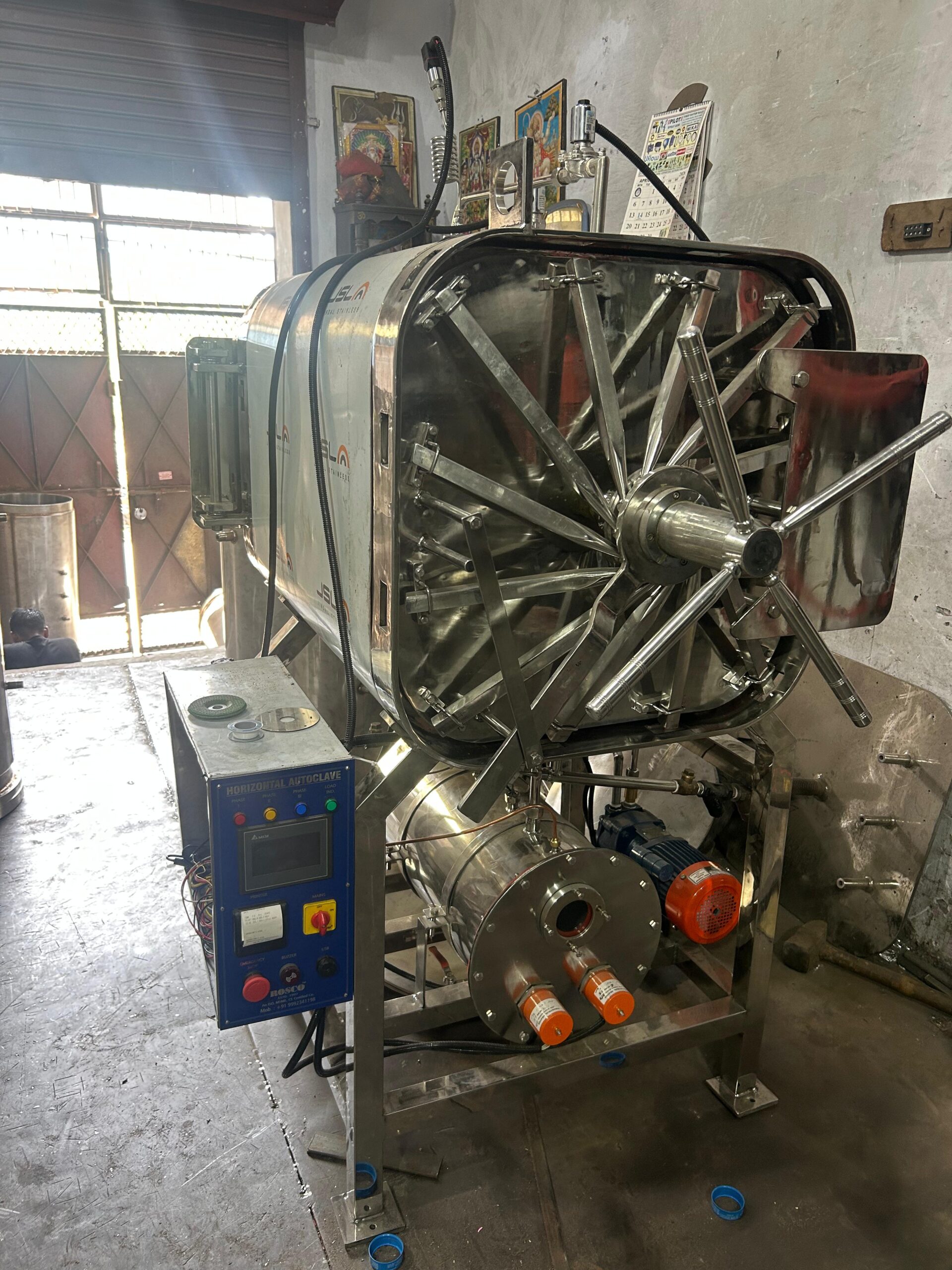How to choose the right autoclave for a hospital or clinic?
